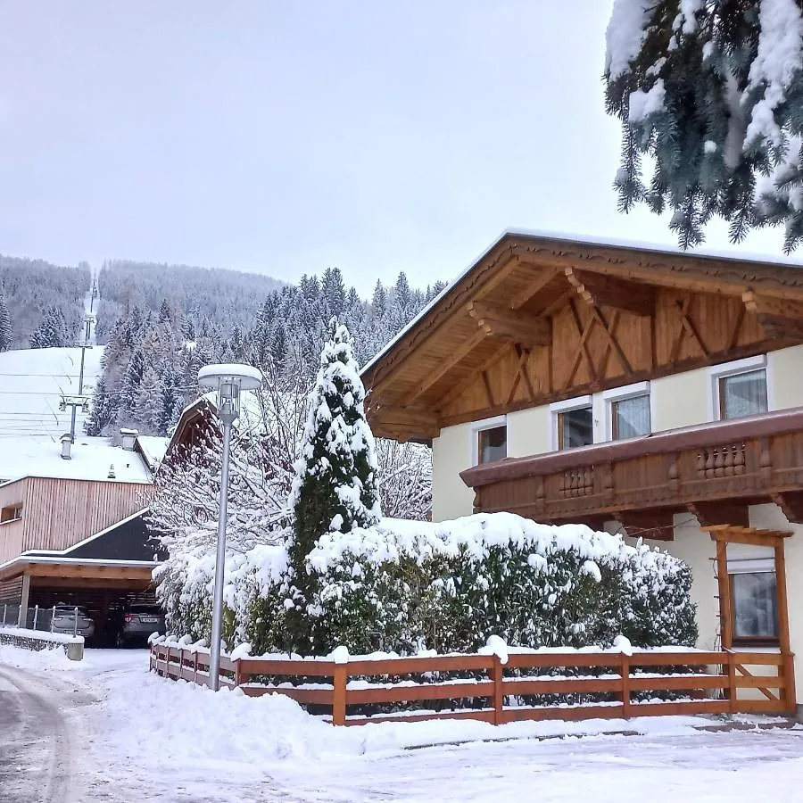 Ferienwohnung Goetzner Auszeit İnnsbruck Daire